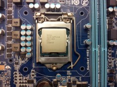 procesor Intel Ivy Bridge, Core i3 3220 3.3GHz, DDR3 1600MHz, Socket LGA 1155 foto