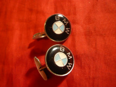 Pereche Butoni de camasa cu sigla BMW ,metal si email ,d= 2 cm foto
