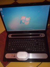 Laptop Packard Bell-AMD 2.0Ghz,3GB ram,250GB hdd,17 inch display foto