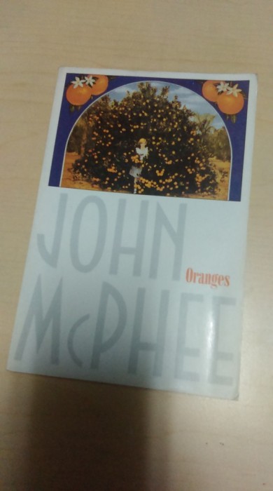 Oranges - John McPhee (limba engleza)