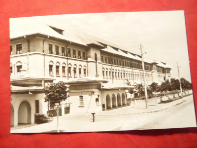 Ilustrata -Liceul Gh.Gheorghiu-Dej Barlad , circulat 1967 foto