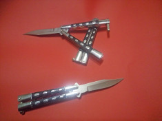 BRICEAG CUTIT BUTTERFLY BALISONG. BRICEAG FLUTURAS FLUTURE. Stainless Stell foto