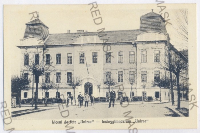 2561 - TARGU-MURES, high school, Romania - old postcard - unused