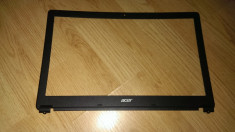 Rama display Acer Aspire E1-522 foto