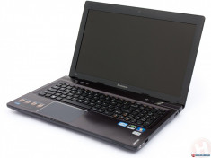 vand laptop gaming Lenovo Y580 foto