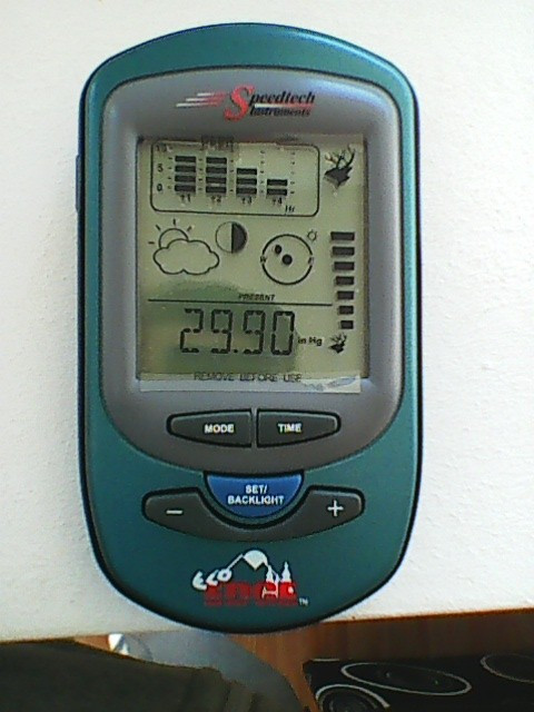 Statie meteo portabila cu prognoze barometru altimetru temperatura alarma  busola | Okazii.ro