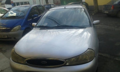 Ford Mondeo foto