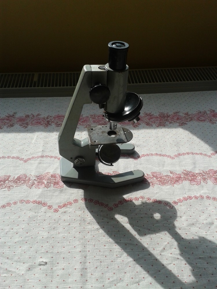 Vand MICROSCOP (Trichineloscopul) IOR BUCURESTI S339 | arhiva Okazii.ro