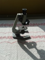 Vand MICROSCOP (Trichineloscopul) IOR BUCURESTI S339 foto