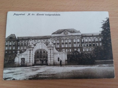 ORADEA - HONVED HADAPRODISKOLA foto