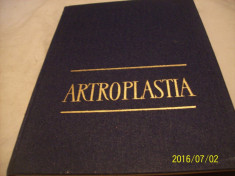 artroplastia - al. radulescu- n. robanescu- 1958 foto