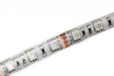 Whitenergy banda LED flexibila 5m rezistenta la apa | 60buc/m | 5050 | 14.4W/m | foto