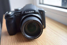 Camera Panasonic Lumix DMC-FZ8 foto