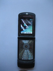 Telefon Motorola V3 foto