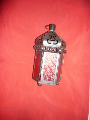 Felinar oriental pt.lumanare -metal si sticla rosie ,h= 24,5 cm foto