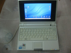 Asus eee pc 4g foto