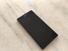 Sony Xperia Z1 C6903 16GB 4G Black stare buna , NECODAT , original - 399 RON ! foto