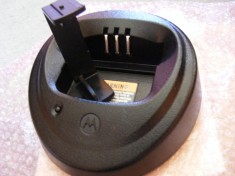 Incarcator statie Motorola CP140, CP160, CP180 foto