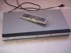 Vand DVD player Eboda DV-555x , optic nefunctional, impecabil, pentru piese foto