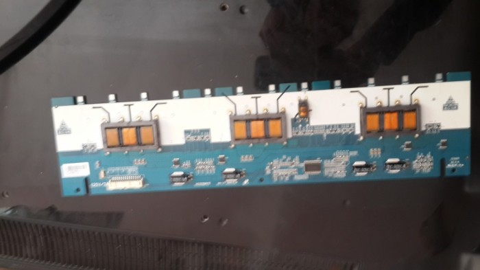 inverter HS320WK12 rev 5 GOODMANS LD3261HDFVT etc 32HL67US Samsung INVST320N