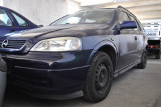 Opel Astra foto