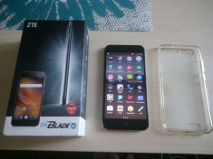 ZTE V6 Blade 16GB, Quad-Core, 2GB Ram, design identic cu iPhone 6 foto