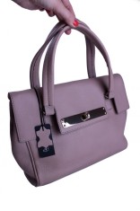 Geanta Musette piele de vitel, nude-roz pudrat, noua, cu eticheta ...