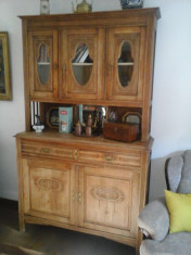 Mobilier veche foto