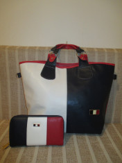 Set dama geanta si portofel Tommy Hilfiger +CADOU foto