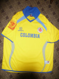 Tricoul Echipei de Fotbal a Columbiei la Camp. Mondial de Fotbal Africa de Sud, L, Galben