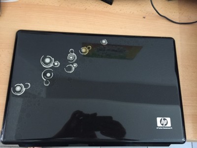 Capac display HP DV7 A121 foto