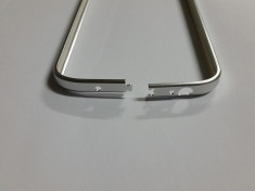 Husa bumper aluminiu Samsung Galaxy S4 - argintiu foto