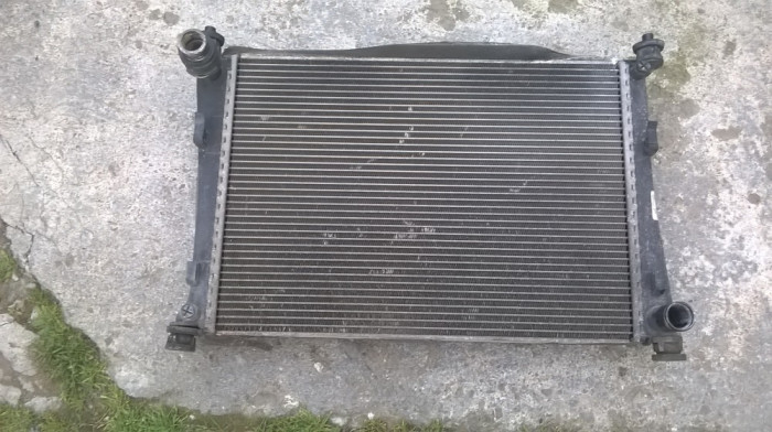 RADIATOR RACIRE APA FORD FIESTA FUSION 1.4-1.6 BENZINA