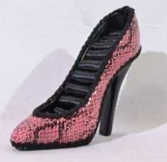 Suport pentru inele - in forma de pantof (culoare: roz) foto