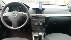 Opel astra H foto