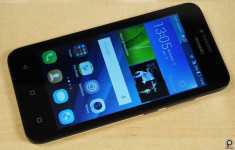 Huawei Y530 negru ultimul model 3G 5 Megapixeli 4.5 inch foto