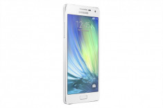 Samsung Galaxy A5, Dual-sim, 16GB, 2GB RAM SM-A500FZWDROM foto
