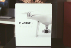 DRONA DJI PHANTOM 4 SIGILATE !! LA CUTIE !! foto