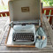 masina de scris deosebita