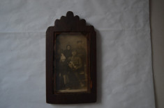 Rama veche de lemn cu foto foto
