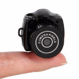 Spy Mini Camera Y2000 720P HD Webcam Video Voice Recorder, Breloc