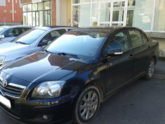 Toyota avensis foto