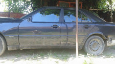 Dezmembrez Mercedes c 180 din 1995. foto