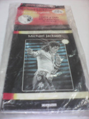 MICHAEL JACKSON BIOGRAFIC PE DVD+CARTE CHIPUL DIN OGLINDA NOU SIGILAT foto