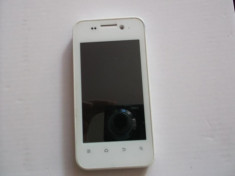 URGENT smartphone ZTE atlas w alb foto