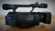 SONY HDR-FX1E, bine intretinuta, 3 acumulatori, 2 chargere, lampa, telecomanda. foto