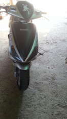 Vand scuter marca BENELLI 49 cm an 2004 foto