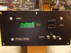 Tahometru cu preselector de impulsuri TPI240 foto