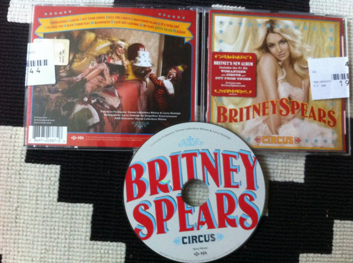 Britney Spears &lrm;circus 2008 cd disc album muzica euro pop funk soul dance VG+