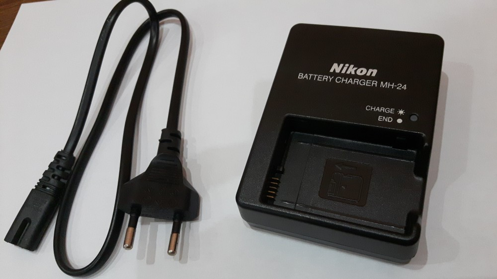 Incarcator pentru Nikon MH-24 pt acumulator EN-EL14 DSLR D3100 D3200 D3300  D5100 | arhiva Okazii.ro